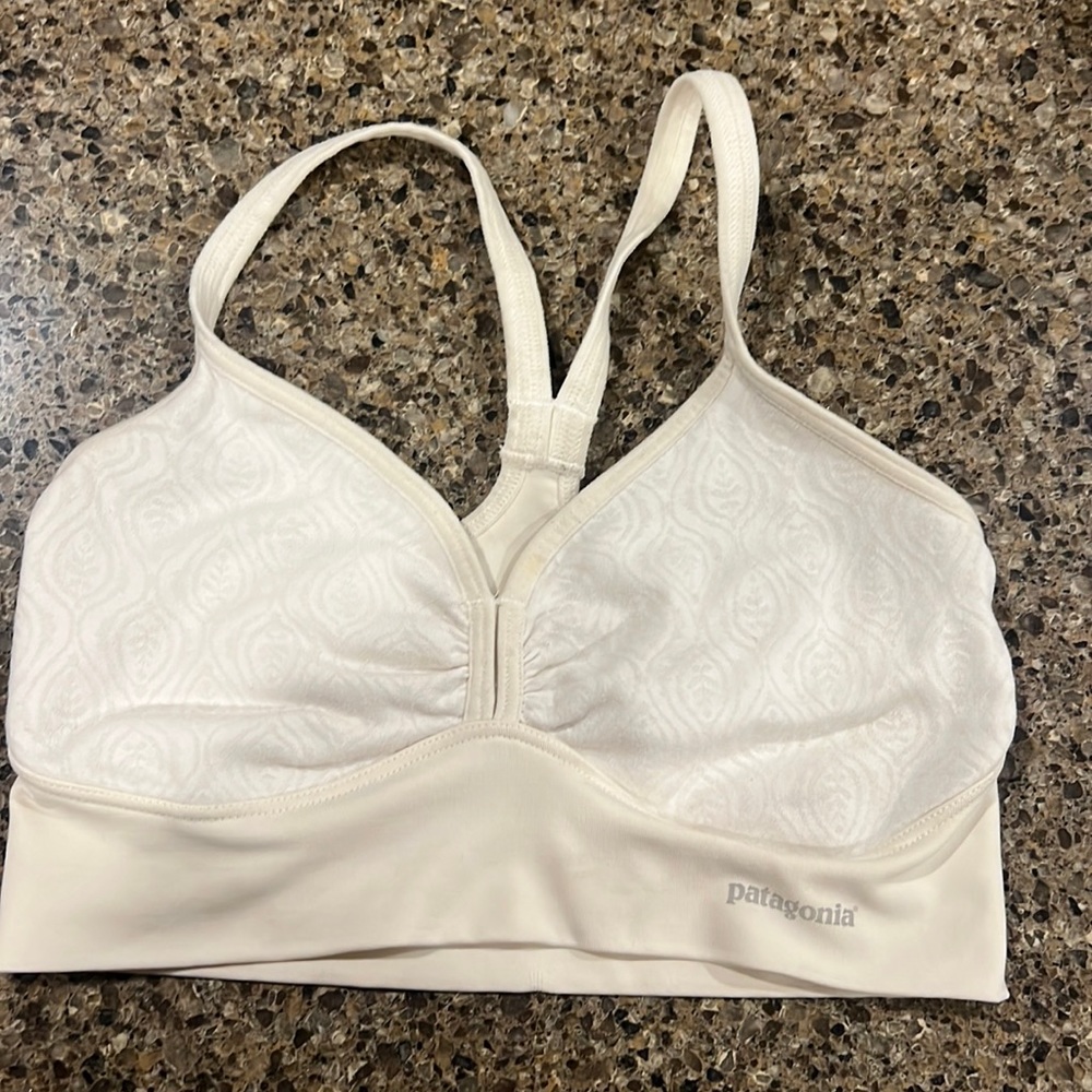 XS Patagonia sports bra